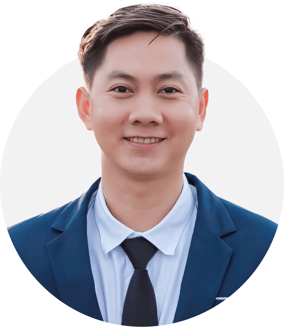 Nguyen Quoc Phong — Customers page portrait